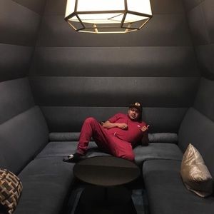 Meet your Posher, Sombath